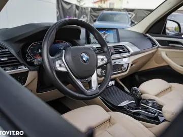 BMW X3 xDrive30d AT MHEV