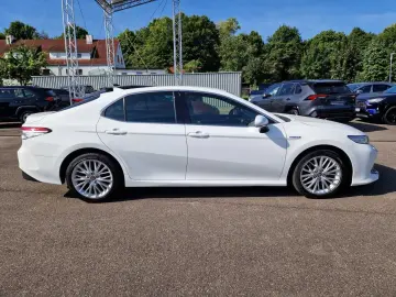 Camry Executive Leder Navi