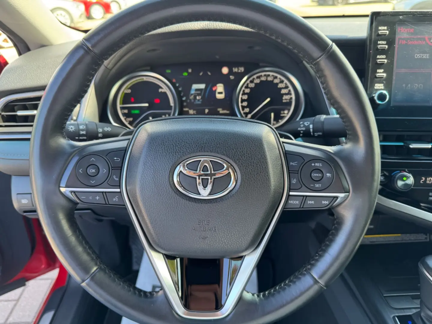 Camry Hybrid Executive