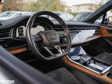 Audi Q7 55 TFSI e quattro tiptronic S line