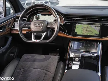 Audi Q7 55 TFSI e quattro tiptronic S line