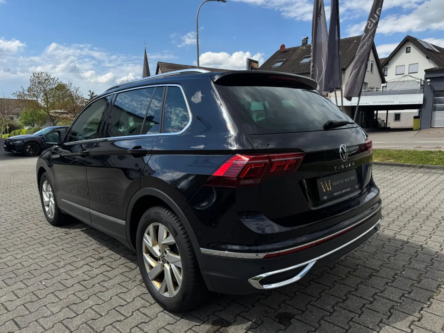 Tiguan Elegance KAMERA IQLight PANO ASSIST SYS