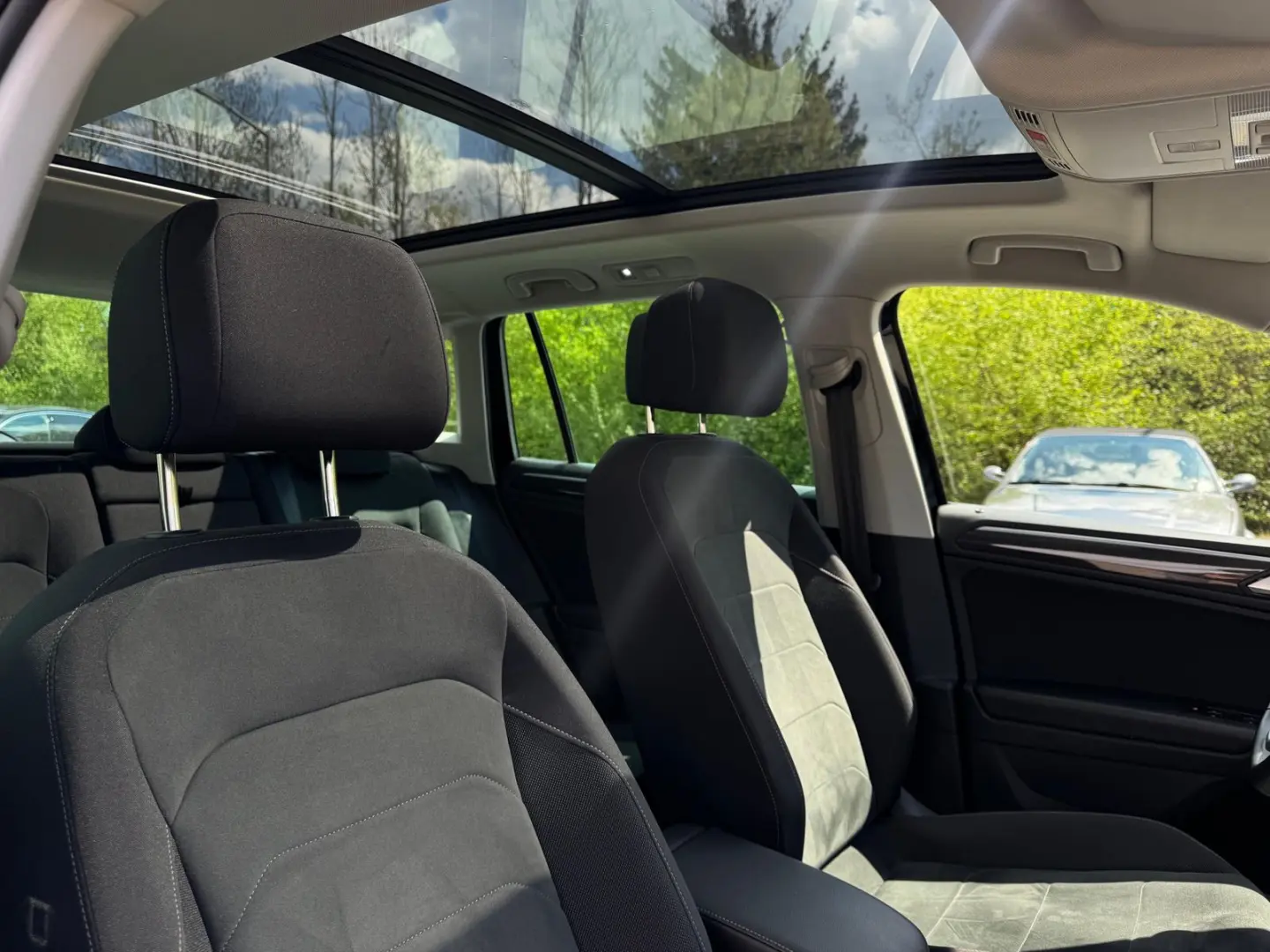 Tiguan Elegance KAMERA IQLight PANO ASSIST SYS