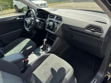 Tiguan Elegance KAMERA IQLight PANO ASSIST SYS