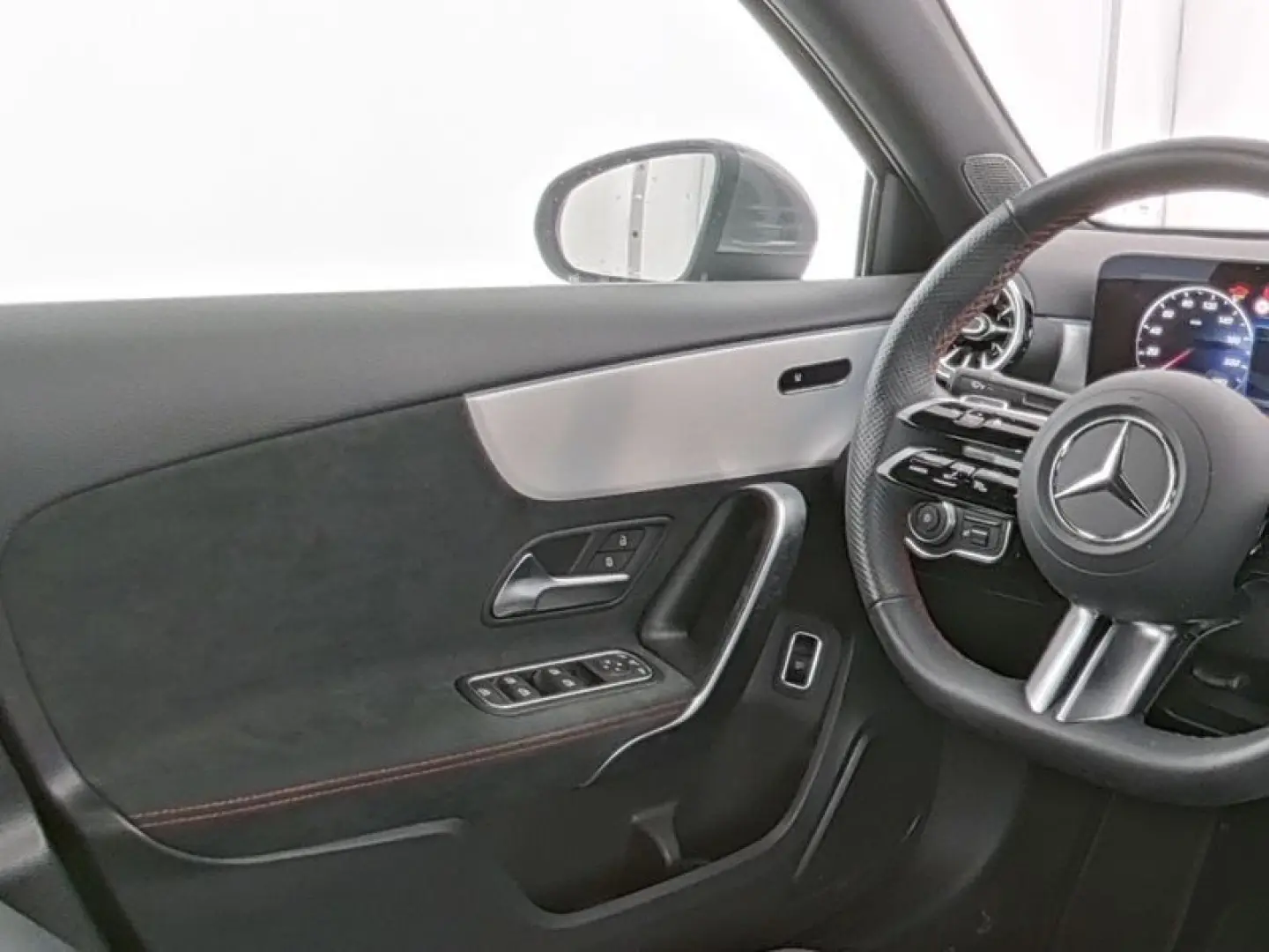 A180 Lim. AMG Line Winter-P Keyless AMbiente DAB