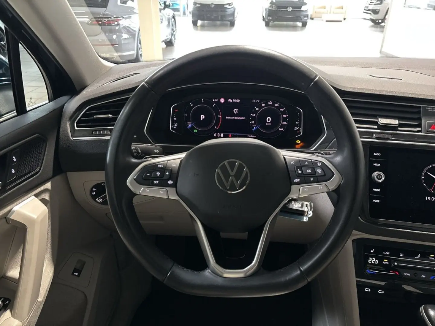 Tiguan 2.0 TDI Elegance DSG USB DAB LWS EPH SHZ