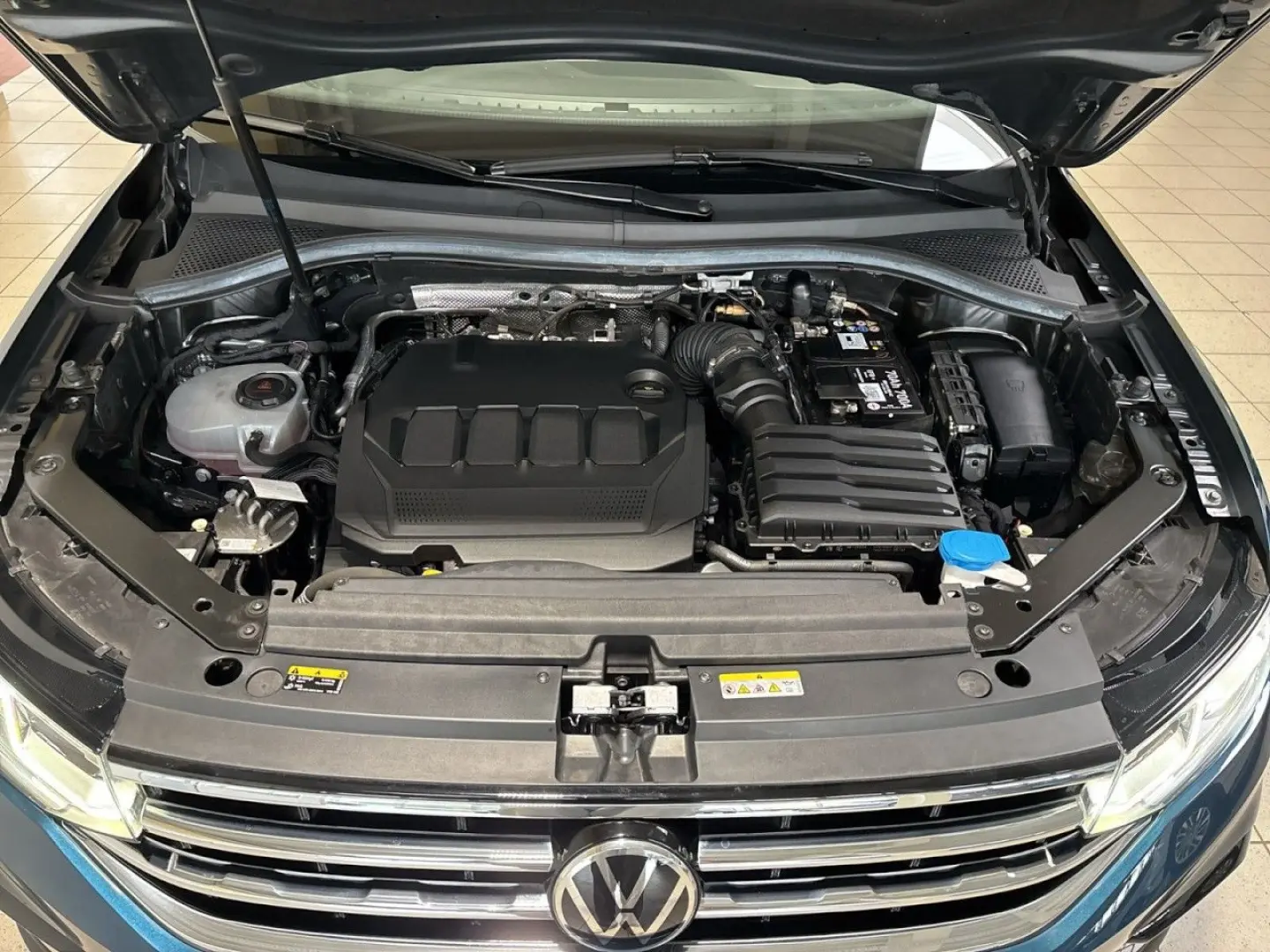 Tiguan 2.0 TDI Elegance DSG USB DAB LWS EPH SHZ