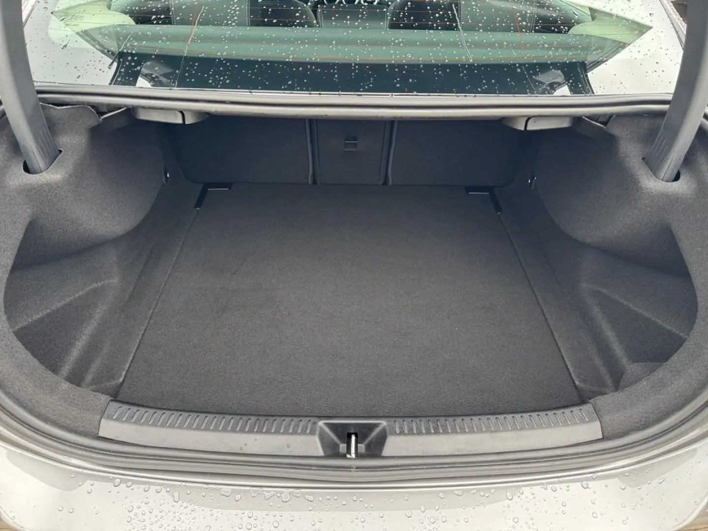 A 180 LIMO PROGRESSIVE SHZ LENKR.HZG LED KAMERA