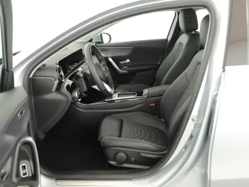 A 180 Limousine Progressive Advanc Led WiPa Kam