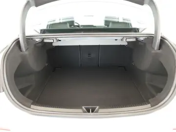 A 180 Limousine Progressive Advanc Led WiPa Kam