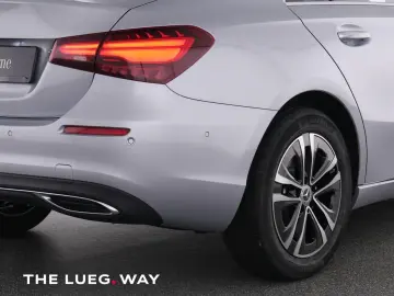 A 200 Lim Progressive NavPrem LED KeylG Totw RFK