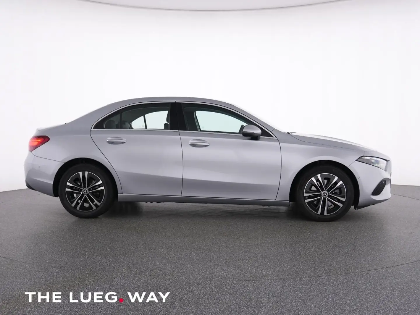 A 200 Lim Progressive NavPrem LED KeylG Totw RFK