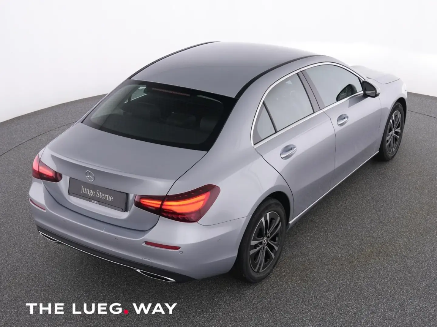 A 200 Lim Progressive NavPrem LED KeylG Totw RFK