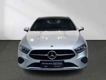 A 200 Limousine Progressive Panorama Ambiente