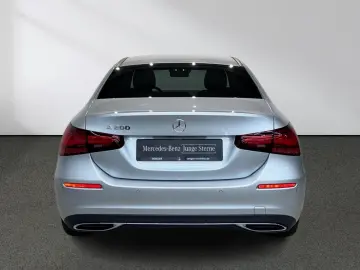 A 200 Limousine Progressive Panorama Ambiente