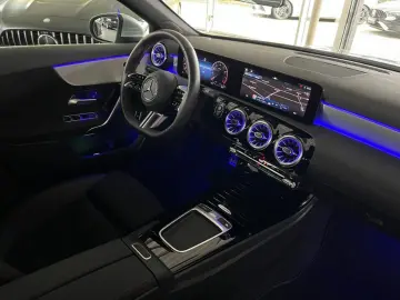 A 180 Limo AMG AdPlus KeyGO Ambiente MBUX Distro
