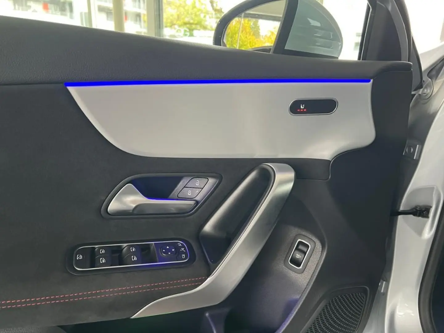 A 180 Limo AMG AdPlus KeyGO Ambiente MBUX Distro