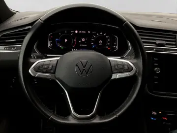 Tiguan 2.0 TDI DSG ACTIVE LM18 AHK MATRIX HEAD-U