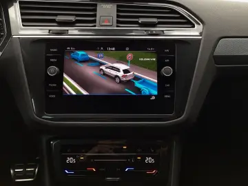 Tiguan 2.0 TDI DSG ACTIVE LM18 AHK MATRIX HEAD-U