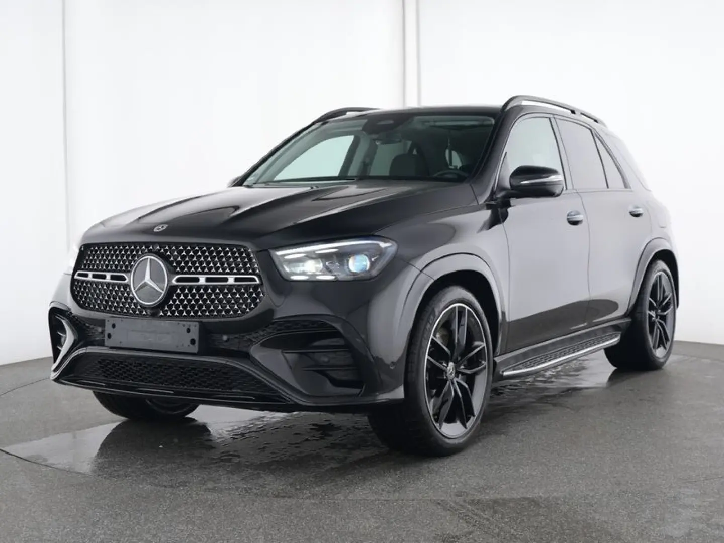 GLE 350 de AMG Line 4M Pano-Dach AHK Night 22