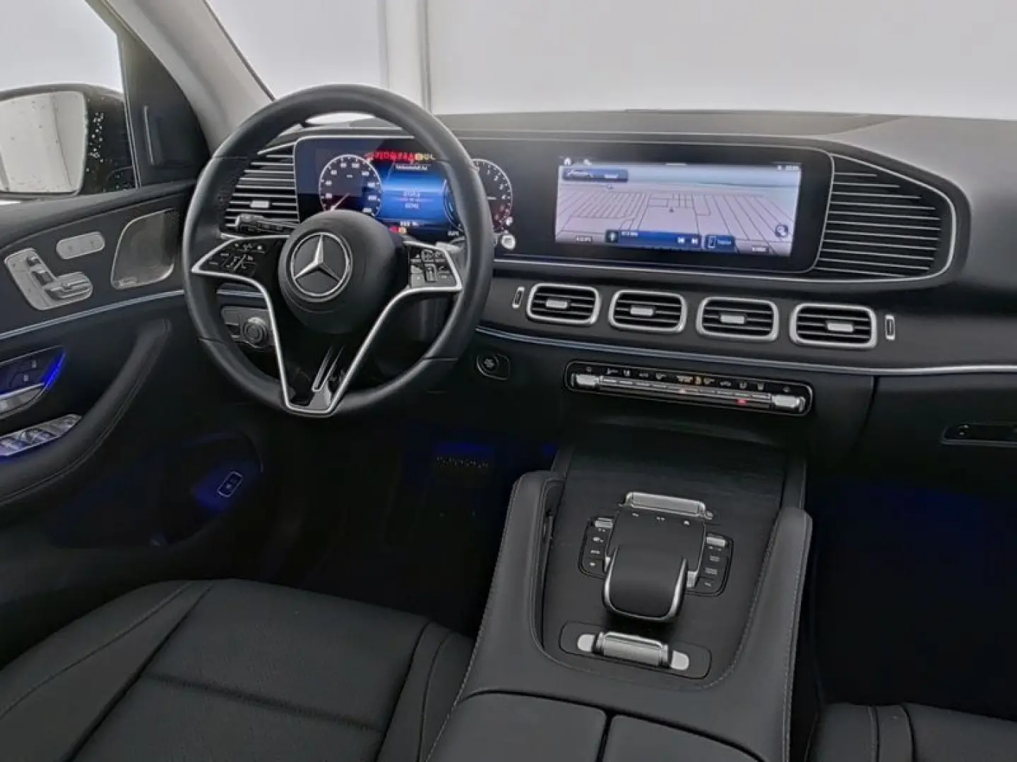 GLE 350 de AMG Line 4M Pano-Dach AHK Night 22