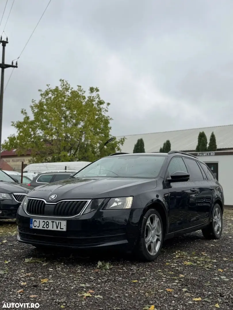 Skoda Octavia 1.6 TDI AMBITION