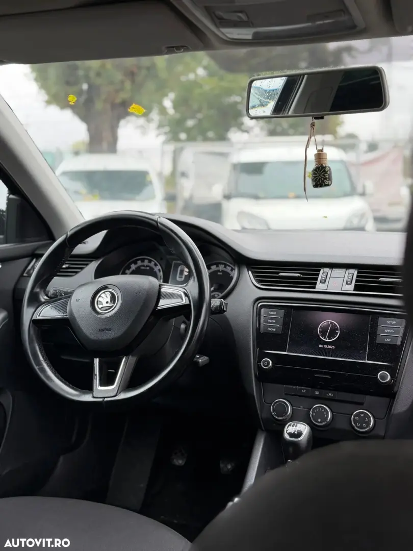 Skoda Octavia 1.6 TDI AMBITION
