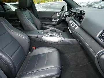 GLE 300 d 4M AMG DISTRONIC PANO AHK 360 AIRMATIC