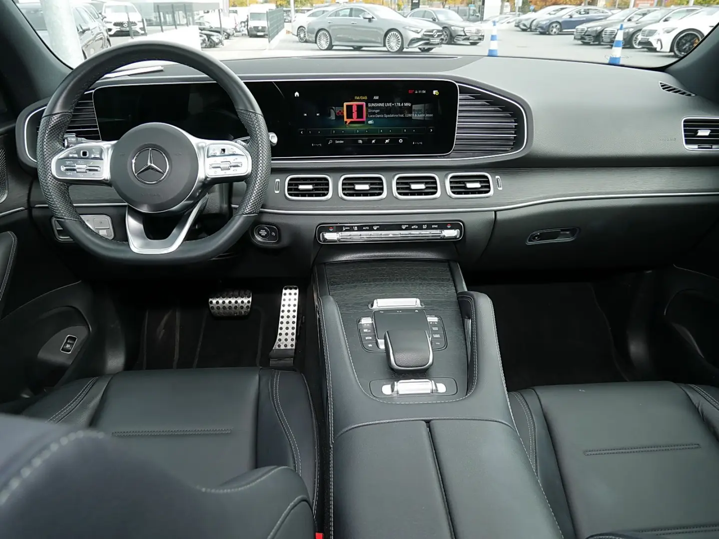 GLE 300 d 4M AMG DISTRONIC PANO AHK 360 AIRMATIC