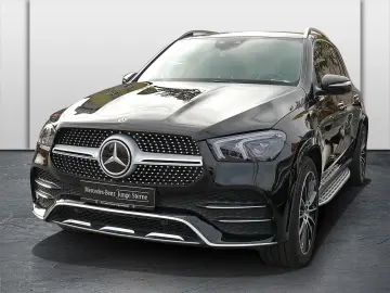 GLE 300 d 4M AMG DISTRONIC PANO AHK 360 AIRMATIC
