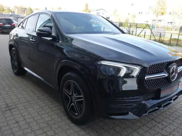 GLE 300 d Coupe AMG NIGHT PANO ACC BURMESTER 360