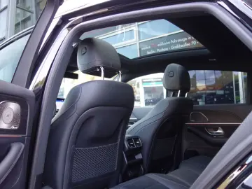 GLE 300 d Coupe AMG NIGHT PANO ACC BURMESTER 360