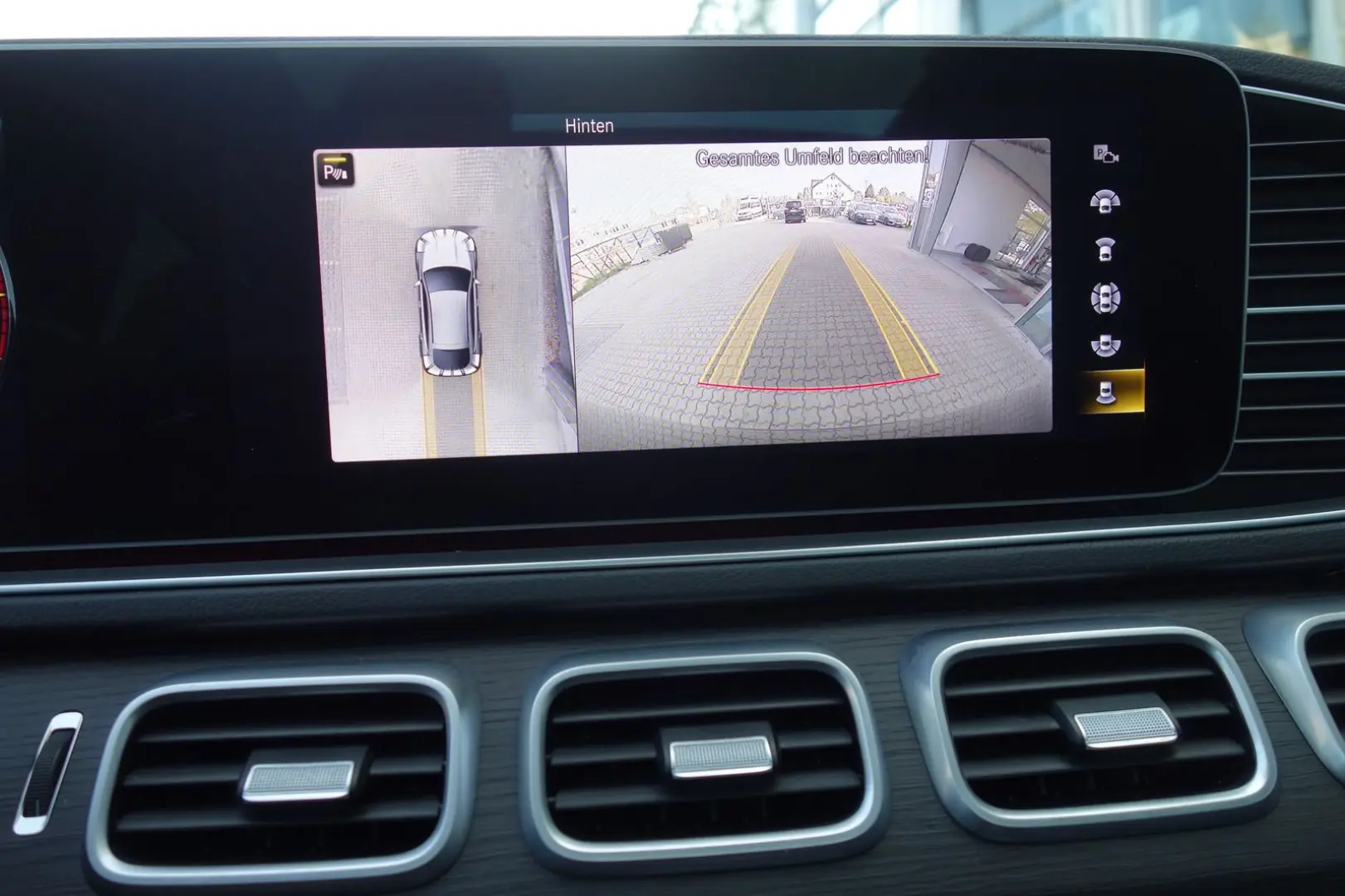 GLE 300 d Coupe AMG NIGHT PANO ACC BURMESTER 360