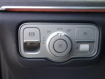 GLE 300 d Coupe AMG NIGHT PANO ACC BURMESTER 360