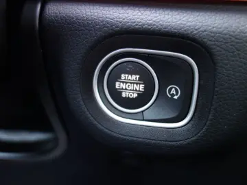 GLE 300 d Coupe AMG NIGHT PANO ACC BURMESTER 360