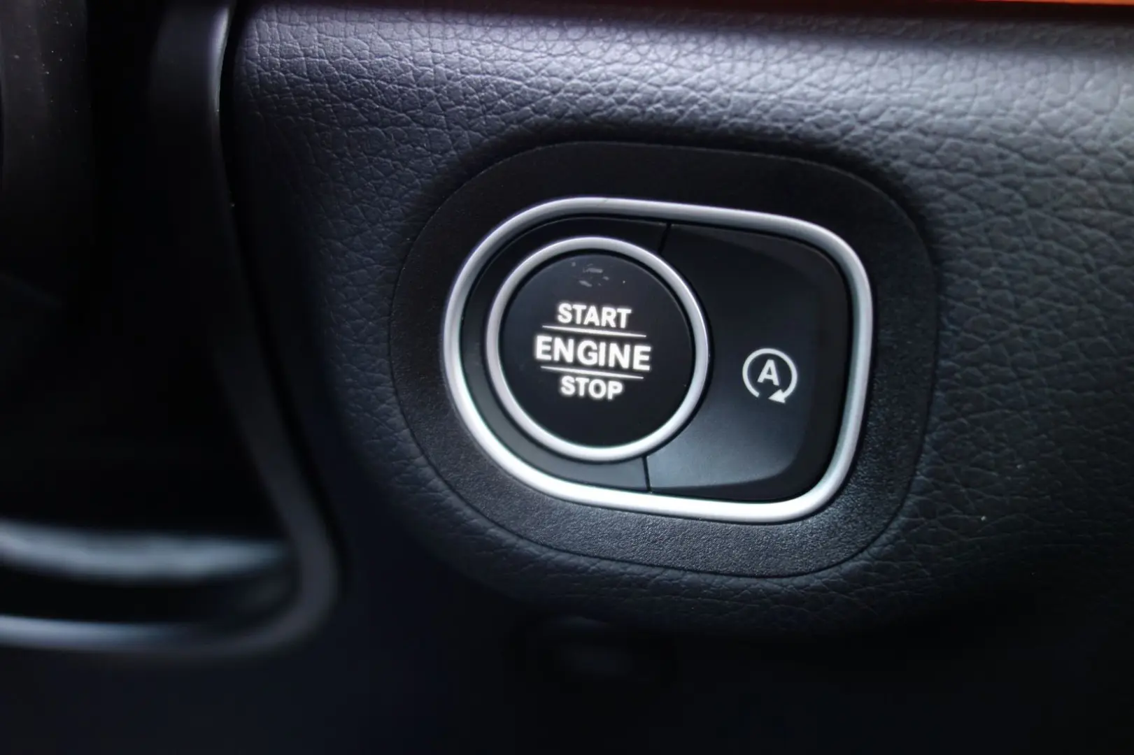 GLE 300 d Coupe AMG NIGHT PANO ACC BURMESTER 360