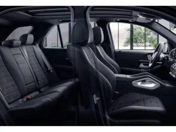 GLE 300 d 4M AMG-Sport Pano AHK Burm Night Distr