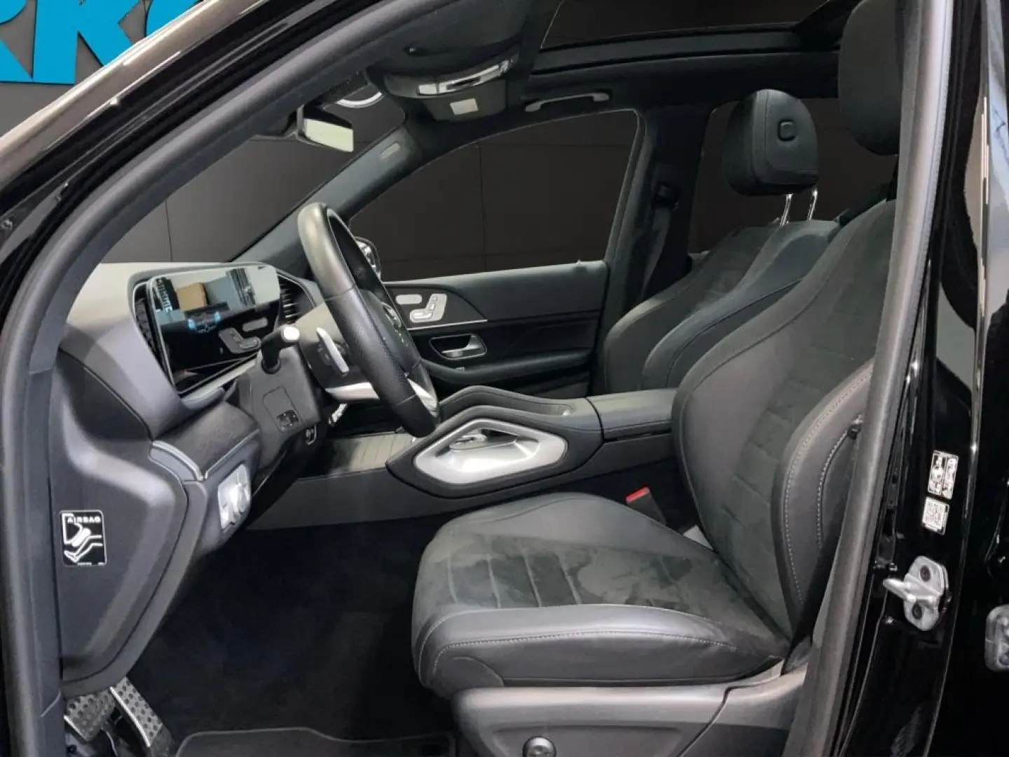 GLE 300 d 4M AMG NIGHT PANORAMA AIRMATIC MEMORY
