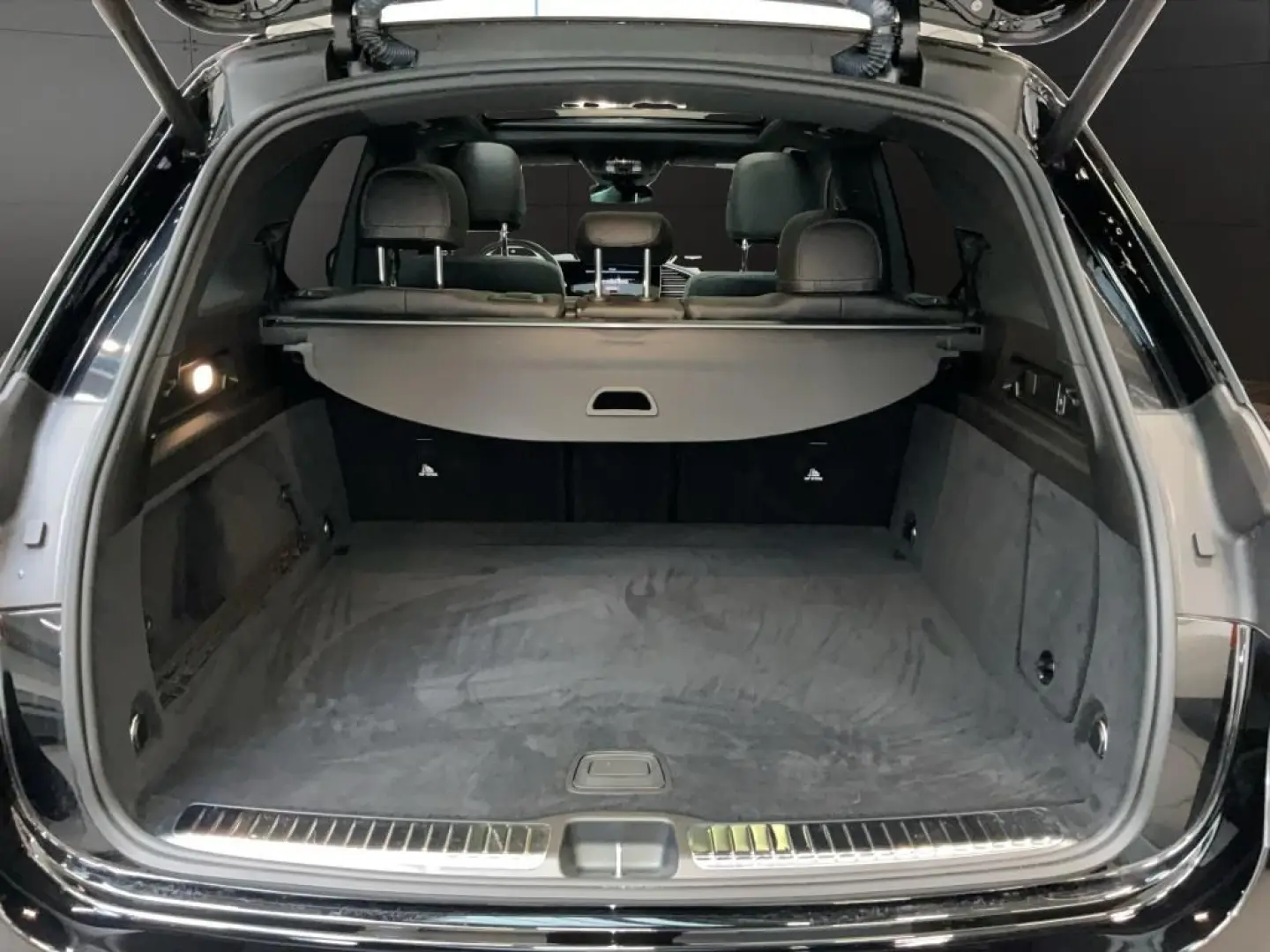 GLE 300 d 4M AMG NIGHT PANORAMA AIRMATIC MEMORY