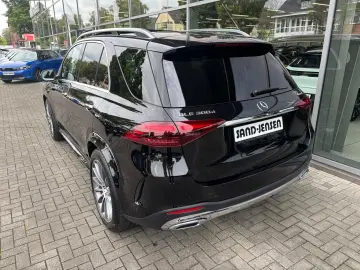 GLE 300 d 4M AMG Line Pano AHK Burm Fahreras 21