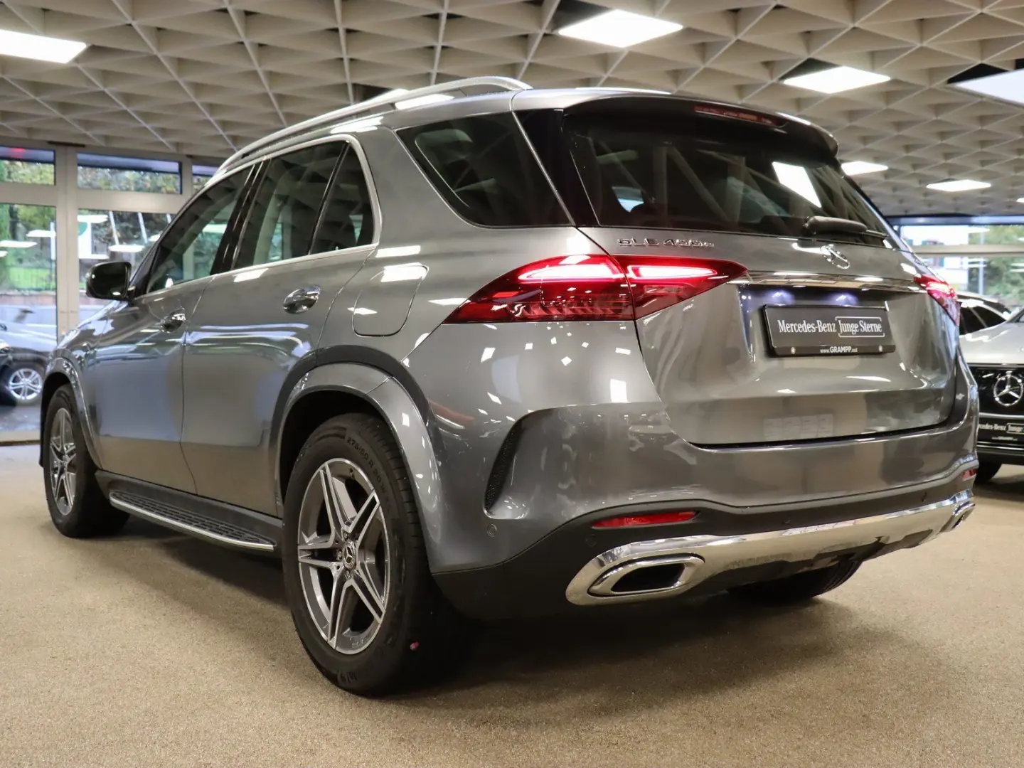 GLE 400e 4M AMG AdvancedPlus Fahrassi Pano AHK