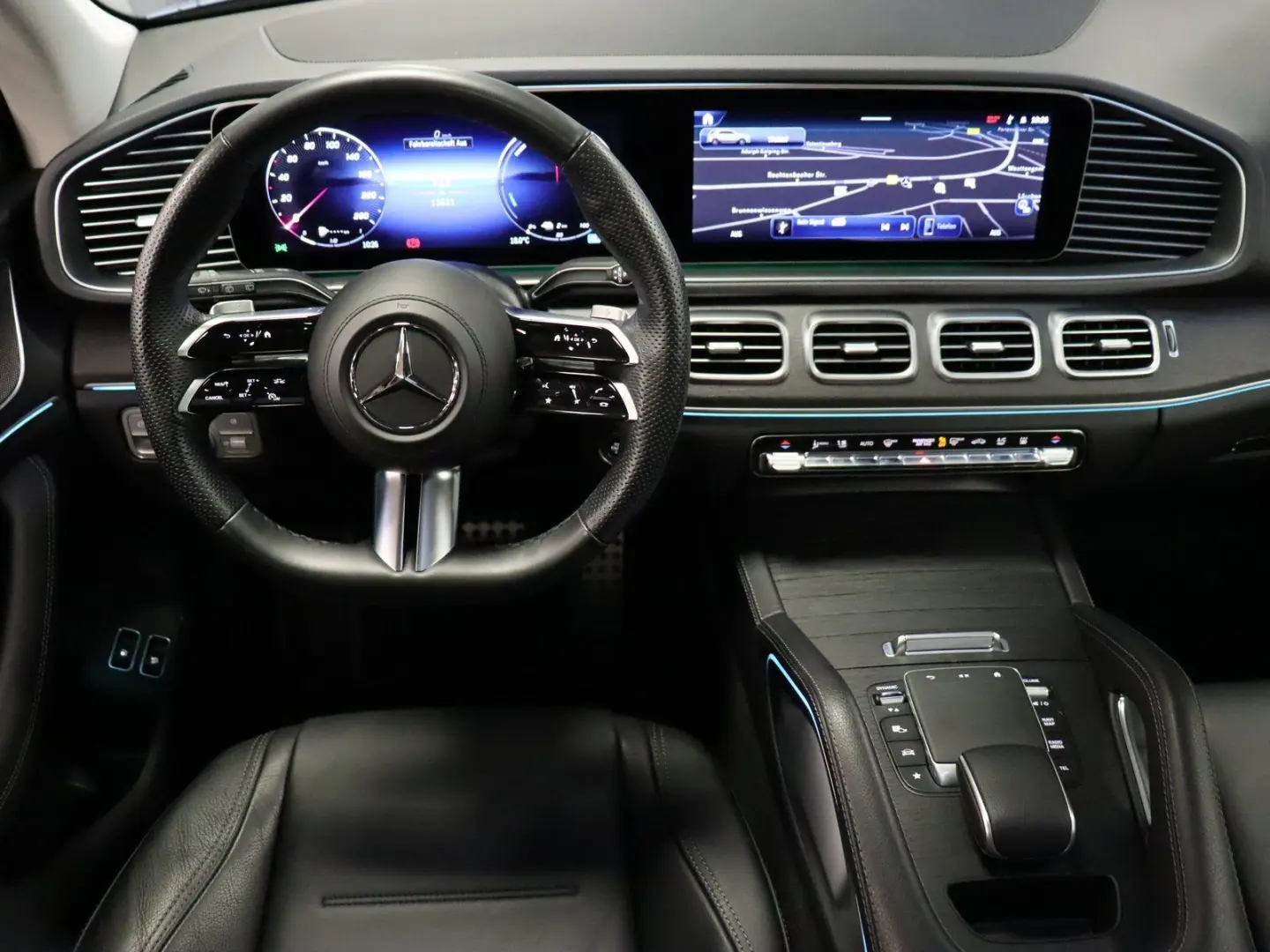 GLE 400e 4M AMG AdvancedPlus Fahrassi Pano AHK