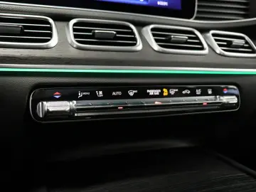 GLE 400e 4M AMG AdvancedPlus Fahrassi Pano AHK
