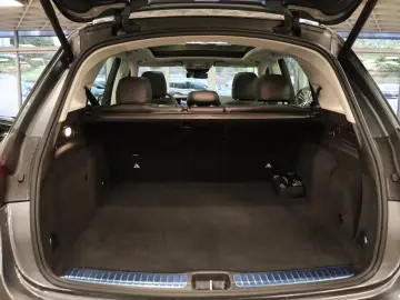 GLE 400e 4M AMG AdvancedPlus Fahrassi Pano AHK