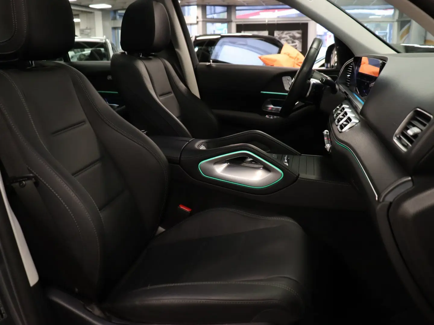 GLE 400e 4M AMG AdvancedPlus Fahrassi Pano AHK