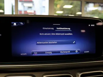 GLE 400e 4M AMG AdvancedPlus Fahrassi Pano AHK