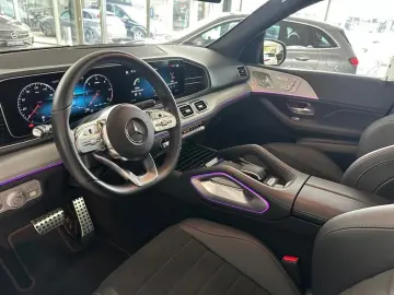 GLE 300 d 4M AMG Night MBEAM BURM DISTR PANO AHK