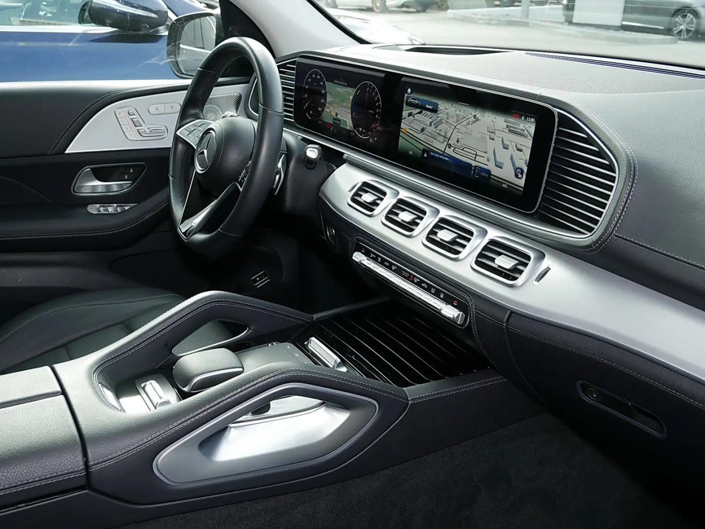 GLE 400 e 4M AMG DIST PANO HUD AHK AIRMATIC 360