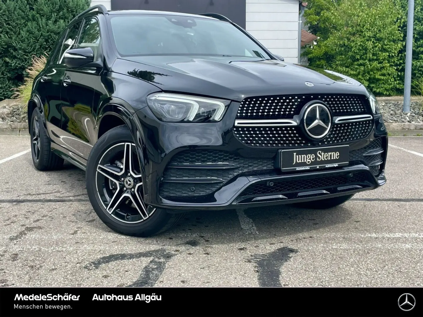 GLE 300 d 4M AMG Night Airmatic Pano AHK Memory