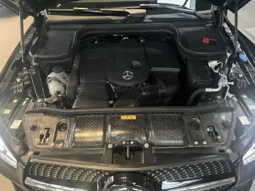 GLE 300 d 4M AMG NIGHT PANO AHK MEMORY AIRMATIC